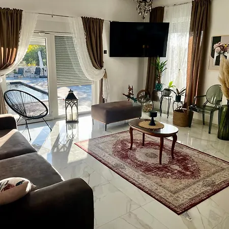 Luxury Andrea Vrzika In Forest Near The Sea With Heated Pool * Zagvozd