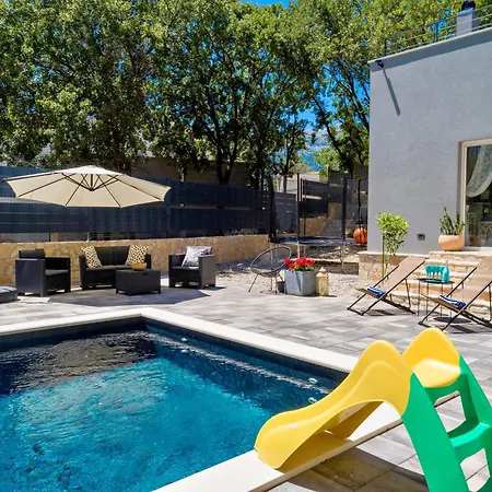 Luxury Andrea Vrzika In Forest Near The Sea With Heated Pool Villa