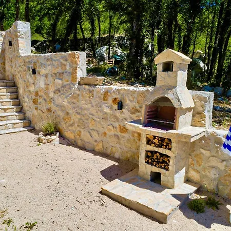 Luxury Andrea Vrzika In Forest Near The Sea With Heated Pool Villa *