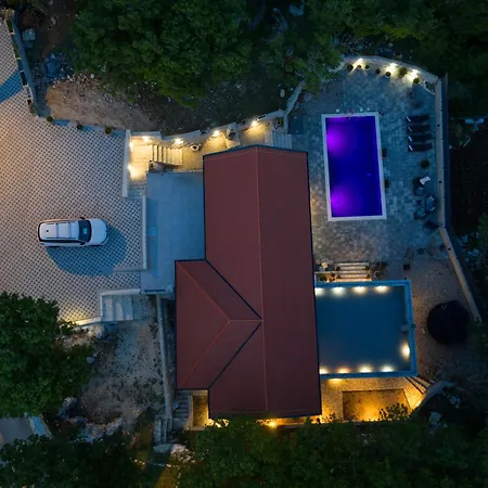 Luxury Andrea Vrzika In Forest Near The Sea With Heated Pool *